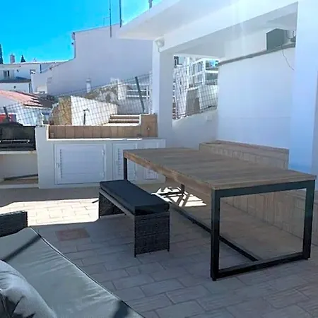 Prázdninový dům Sirocco Pool House *